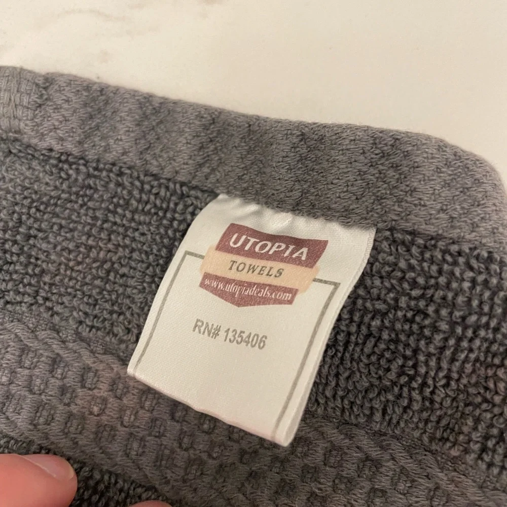 Eyelashes Dark Make-Up Towel